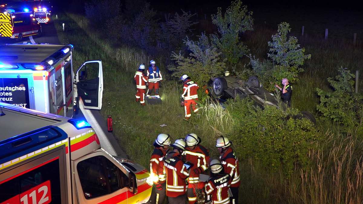 Zwei schwer Verletzte nach Überschlag auf Autobahn bei Hollenstedt