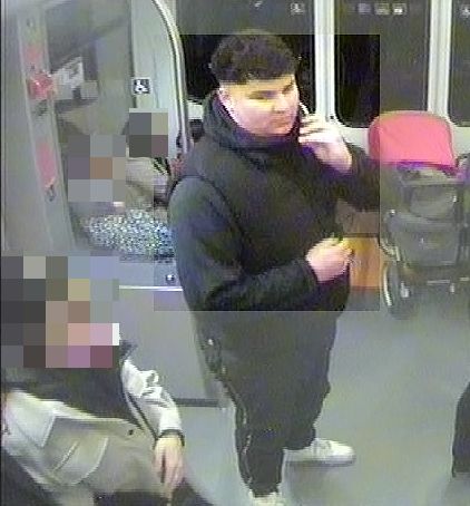Raubüberfall auf Tankstelle in Neukloster - Fotofahndung der Polizei 3 Raubüberfall auf Tankstelle in Neukloster - Fotofahndung der Polizei
