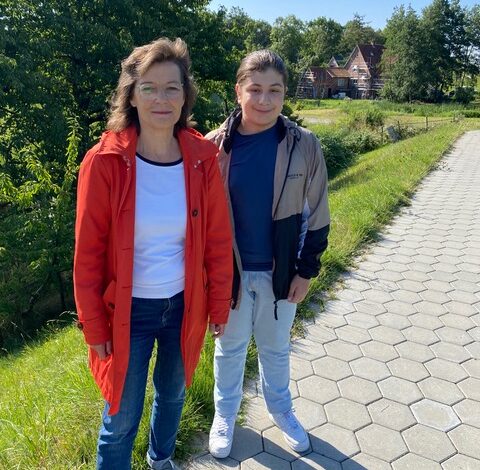 Deichweg am Neuenfelder Fährweg nach kurzer Zeit wieder baufällig