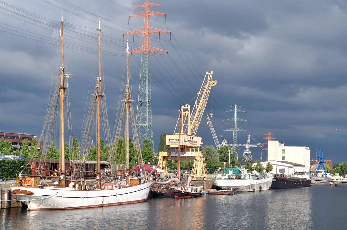 Denkmaltag am 11. September im Museumshafen Harburg 1 Denkmaltag am 11. September im Museumshafen Harburg