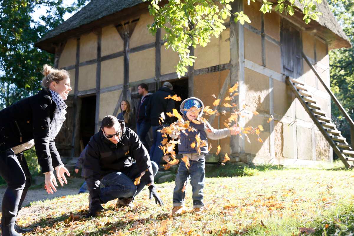 Herbstferien-Programm am Freilichtmuseum Kiekeberg 1 Herbstferien-Programm am Freilichtmuseum Kiekeberg