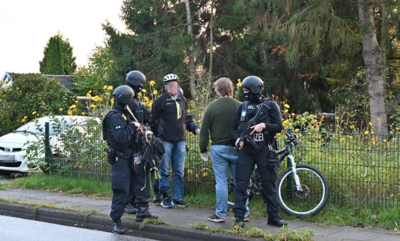 Polizei stürmt Haus des mutmaßlichen Marihuana-Züchters in Moorburg