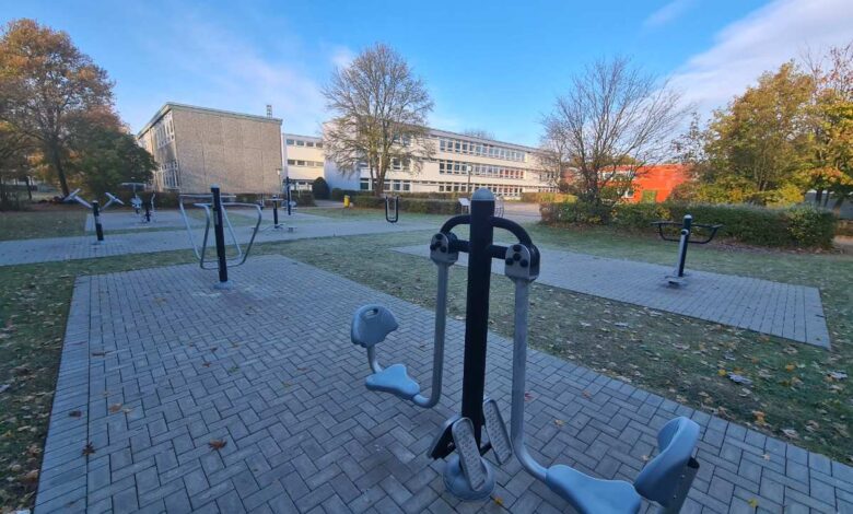 Stadtteilschule Süderelbe feiert Weihnachtsbasar und eröffnet Fitness-Park im Außengelände der Schule