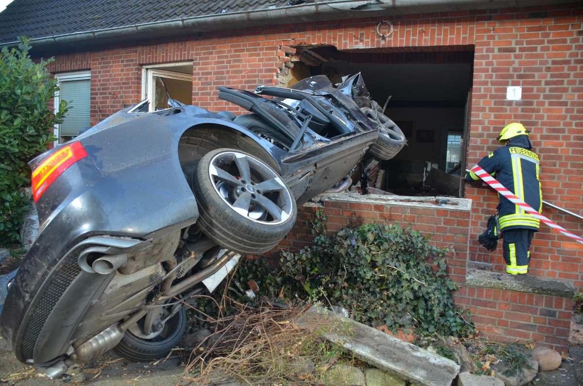 27-jähriger Autofahrer bei Unfall in Bargstedt schwer verletzt