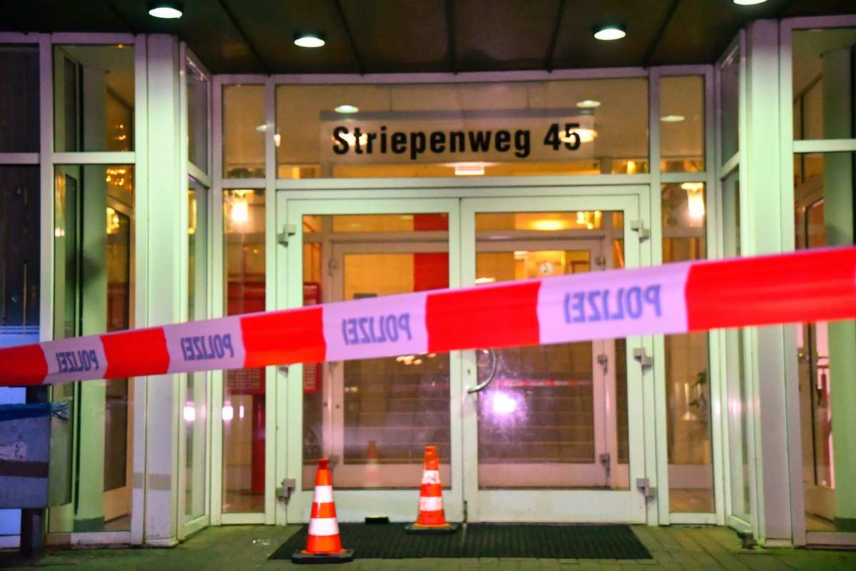 38-jähriger greift Gruppe mit Cuttermesser an - Anklage lautet auf versuchten Mord 1 38-jähriger greift Gruppe mit Cuttermesser an - Anklage lautet auf versuchten Mord