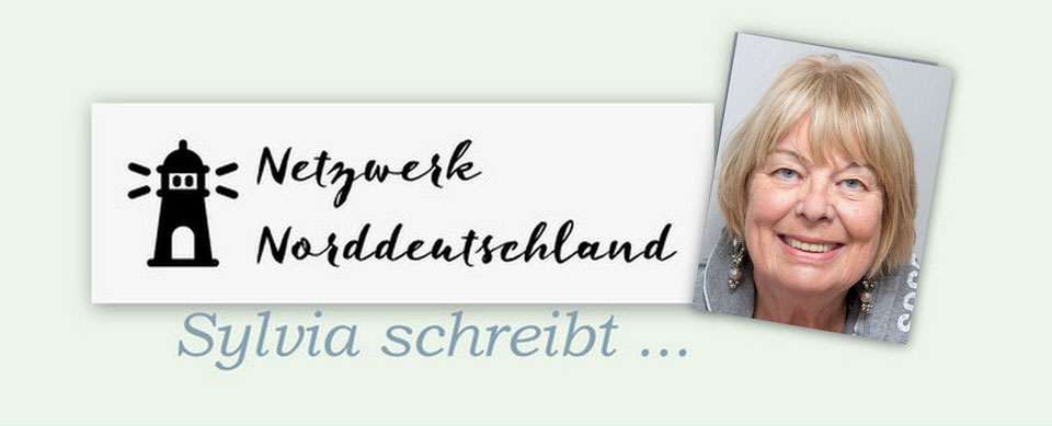 Lasst uns froh + munter sein! Weihnachtsgrüße von Peter Sebastian, "Ave Maria der Meere" von De Windjammers + tolle Kekse aus Nachbars Küche! 1 Lasst uns froh + munter sein! Weihnachtsgrüße von Peter Sebastian, "Ave Maria der Meere" von De Windjammers + tolle Kekse aus Nachbars Küche!