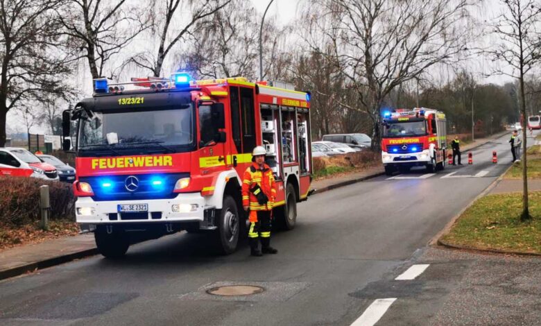 Einsatzort mit zwei Fahrzeugen.