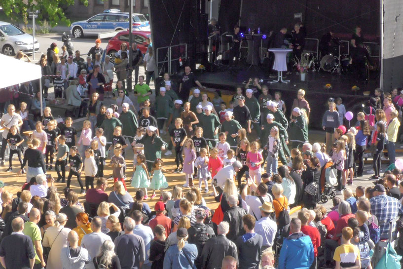 <strong>Kulturfest in Neugraben zeigt die kulturelle Vielfalt des Stadtteils</strong>