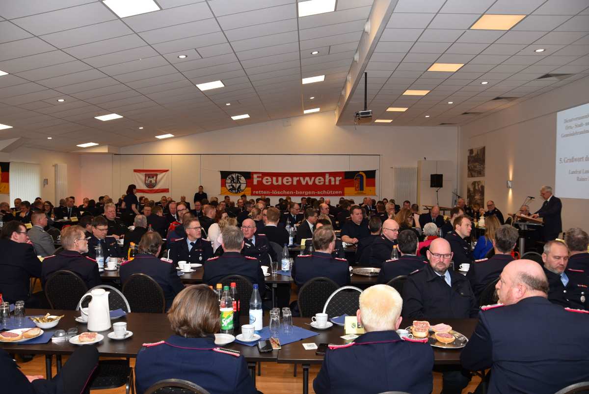 besetzter Saal