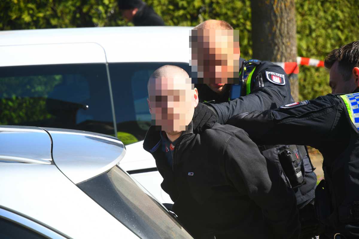 36-Jähriger soll Ex-Freundin in Hausbruch mit einer Schusswaffe bedroht haben