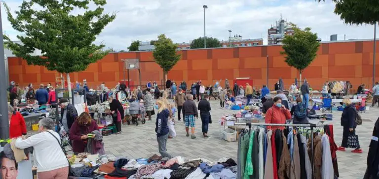 Großer Floh- und Trödelmarkt von Süderelbe Aktiv e.V. am 18. Juni auf dem Marktplatz