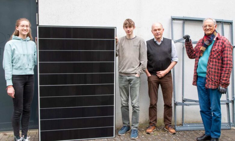 Workshop zur Photovoltaik: Jugendliche lernen in Buchholz und installieren ihre eigene Anlage