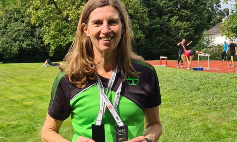 Anja Schönemann glänzt mit Doppelsilber und neuem Rekord bei den Masters-DM der Leichtathleten 5 Anja Schönemann glänzt mit Doppelsilber und neuem Rekord bei den Masters-DM der Leichtathleten