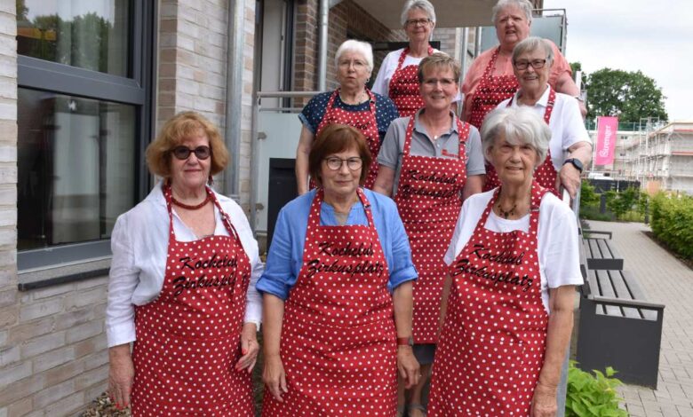 Senioren-Kochclub bereitet alte Familienrezepte zu und schwelgt in Erinnerungen 1 Senioren-Kochclub bereitet alte Familienrezepte zu und schwelgt in Erinnerungen