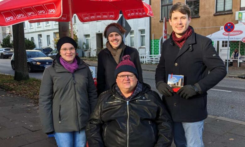 Rote Socken wünschenswert: SPD-Infostand bei kaltem Novemberwetter