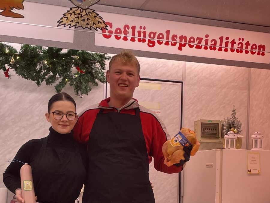 Große Auswahl: Neuer Geflügelstand auf dem Wochenmarkt Neugraben