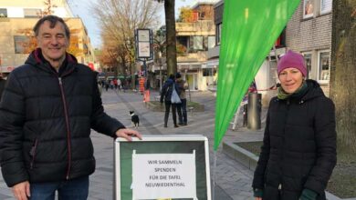 Info-Stand der Grünen mit Tafel-Sammlung in Neugraben 5 Info-Stand der Grünen mit Tafel-Sammlung in Neugraben
