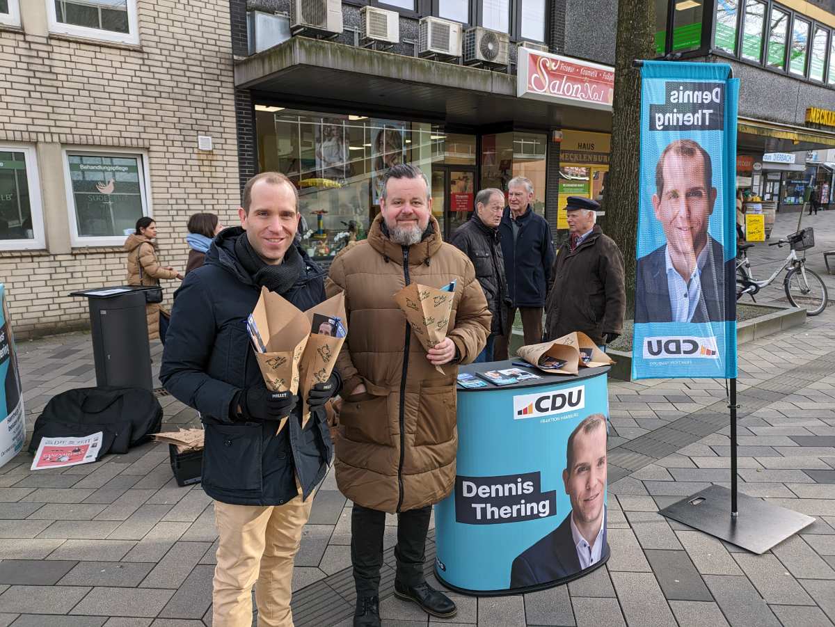 Politik vor der Haustür: CDU und FDP Fraktionen suchten das Gespräch mit dem Bürger