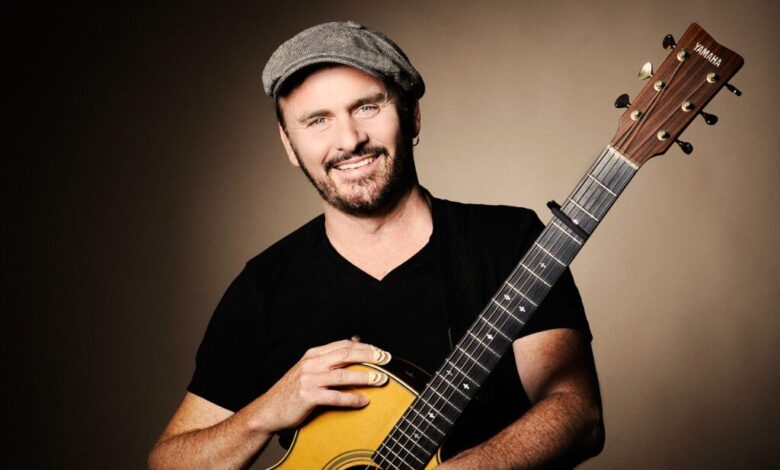 Dave Goodman: Virtuoser Musiker erobert mit Blues und Fingerstyle Harburg
