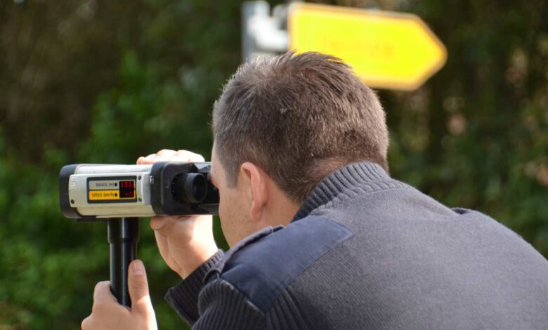 Polizei zieht lebensgefährlichen Raser aus dem Verkehr