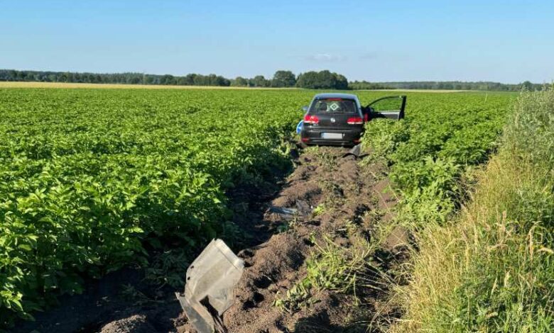 Unfall bei Überholmanöver auf der K75: Totalschaden und Verletzte
