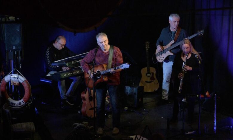 Die JAKKLE BAND is back in town: Hafensounds Festival des Lionsclubs Harburg-Hafen