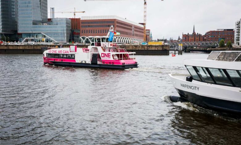 NEULAND erreicht Hamburger Hafen: Erstes Hybridschiff der neuen HADAG-Flotte eingetroffen