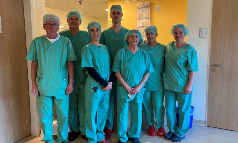 Inoffizieller Rekord für Harburger Spitzenmedizin: Ein OP-Tag, zwei Experten, sechs Zungenschrittmacher