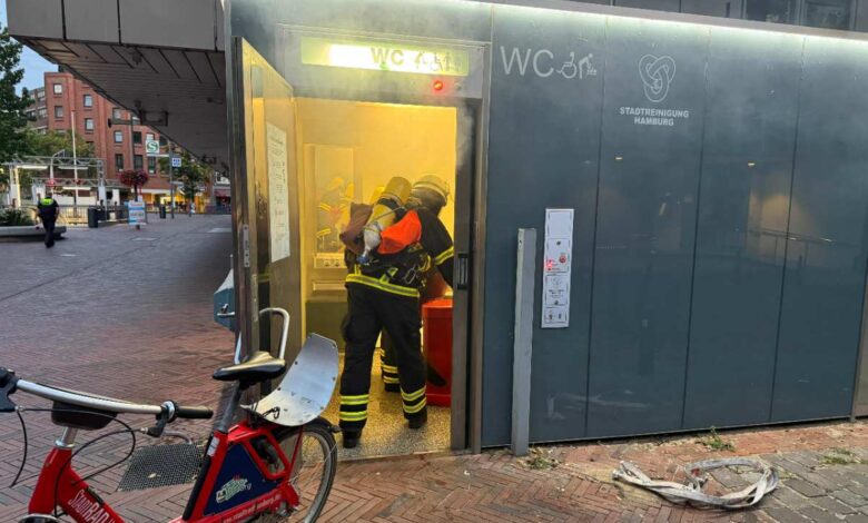 Serien-Brandstifter erneut in Harburg aktiv: Mülltonne in Hightech-Toilette entzündet 5 Serien-Brandstifter erneut in Harburg aktiv: Mülltonne in Hightech-Toilette entzündet