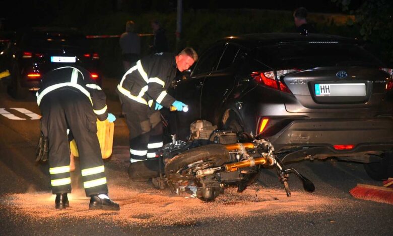 Schwerer Verkehrsunfall auf dem Jenerseitedeich: Motorrad und Fahrrad kollidieren 10 Schwerer Verkehrsunfall auf dem Jenerseitedeich: Motorrad und Fahrrad kollidieren