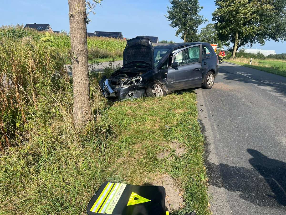 Verkehrsunfall in Harsefeld-Griemshorst: Zwei Leichtverletzte und hoher Sachschaden