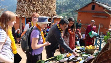 Auf dem Dach der Welt: Mitglieder des Nepalteams berichten über das Leben der Kleinbauern