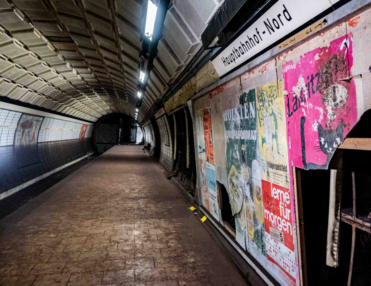 Lost Places – Verlassene Orte erwachen im Archäologischen Museum Hamburg zum Leben