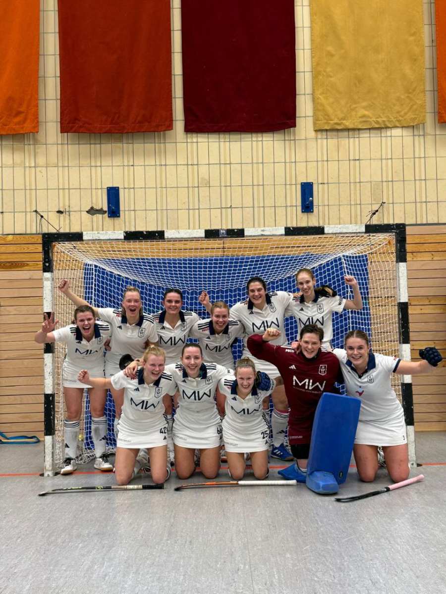 Hockey-Trubel in der "Kersche": Erfolgreicher Auftakt der Hallensaison für die TG Heimfeld