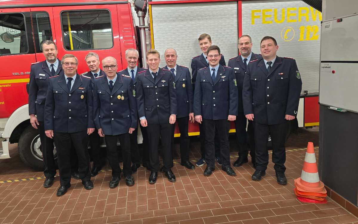 Lindhorst Feuerwehr Ruhiges Jahr Jubliäen