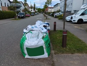 Achtung: Sondernutzungen im öffentlichen Straßenraum sind genehmigungspflichtig