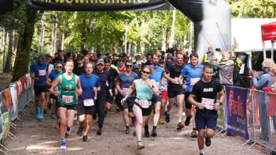 a group of people running