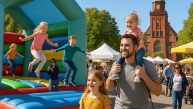 Familienfest mit Hüpfburg in Harburg.