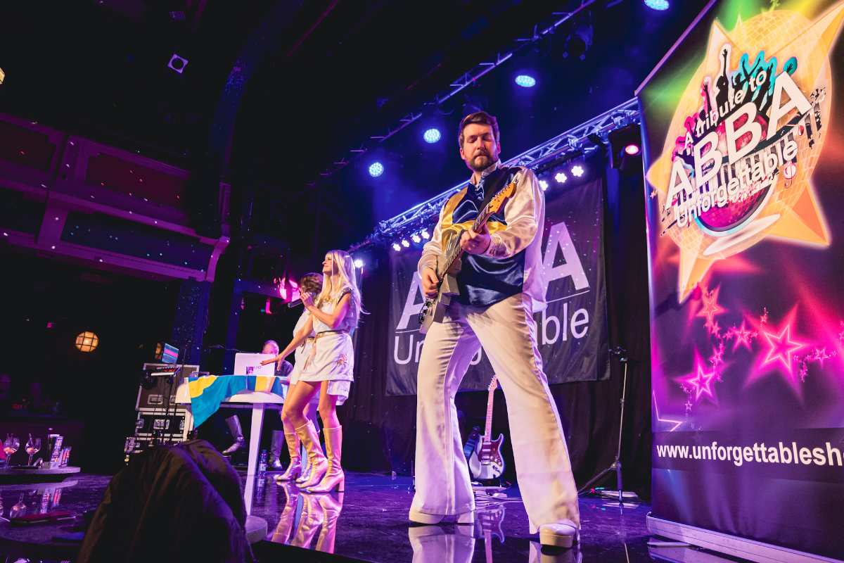 ABBA Tribute-Show auf der Bühne