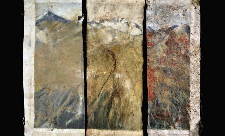 Kunst trifft Archäologie: Matthias Oppermann zeigt im Archäologischen Museum Hamburg seine „Bildvergrabungen“ 3 Drei alte Landschaftsbilder auf Papier