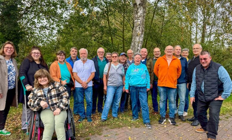 Seevetaler Bürgerbus startet 2026 – Engagierte Ehrenamtliche stehen in den Startlöchern 8 Gruppe von Menschen im Freien