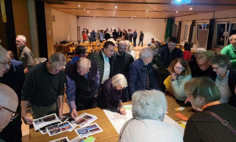 Seevetaler Dörfer gestalten Zukunft selbst: Großes Interesse an neuer Gestaltungssatzung für Ramelsloh, Ohlendorf und Holtorfsloh 19 Bürger diskutieren aktiv über Pläne.