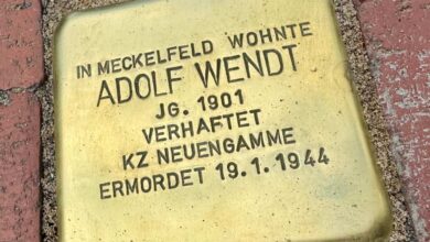 Seevetal erinnert am 9. November an die Opfer der Reichspogromnacht – Gedenkaktion an Stolpersteinen in Hittfeld und Meckelfeld 4 Seevetal erinnert am 9. November an die Opfer der Reichspogromnacht – Gedenkaktion an Stolpersteinen in Hittfeld und Meckelfeld