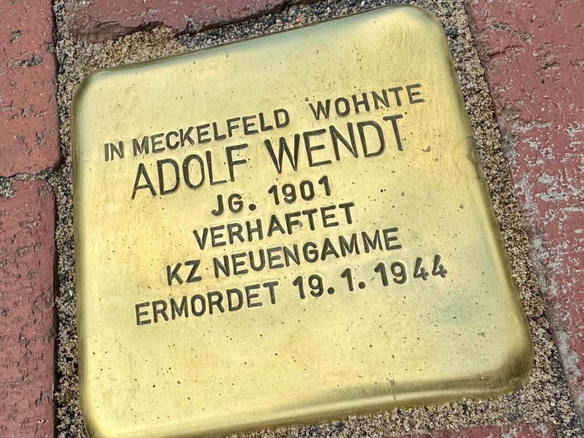 Seevetal erinnert am 9. November an die Opfer der Reichspogromnacht – Gedenkaktion an Stolpersteinen in Hittfeld und Meckelfeld